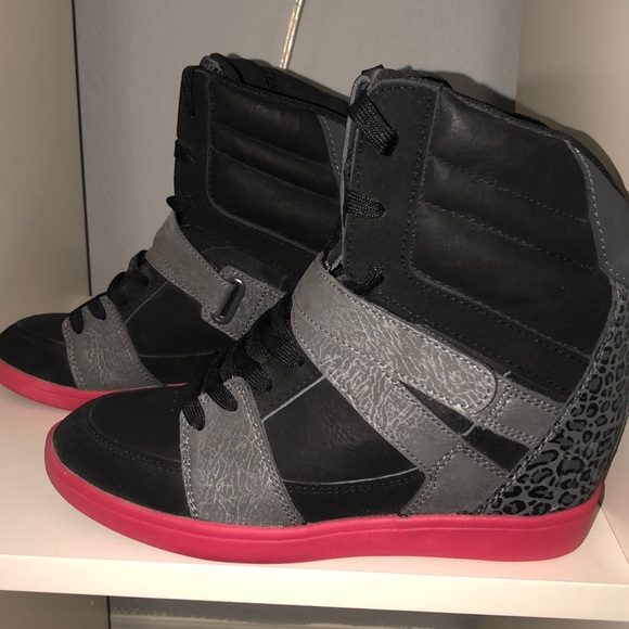 dc wedge sneakers